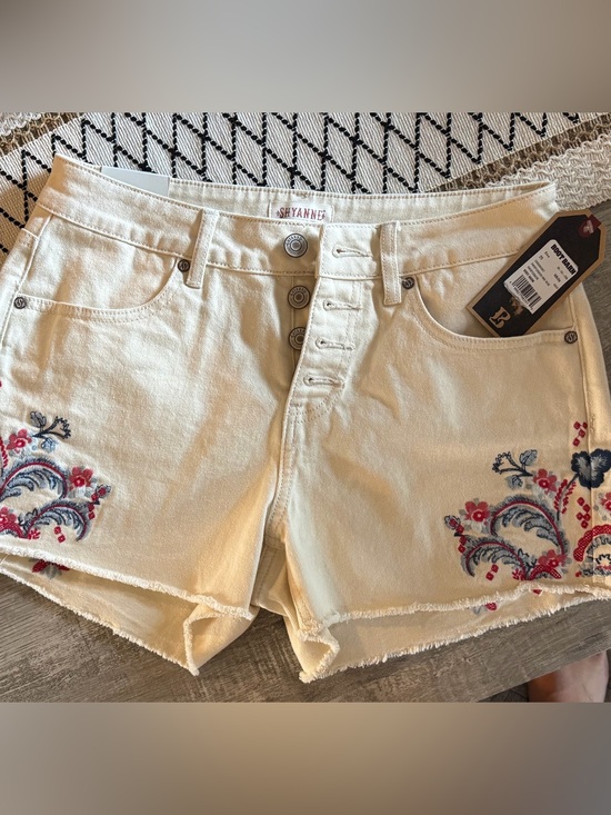 Shyanne Pants - Shyanne Cream Embroidered Button-Fly Denim Shorts-Brand New